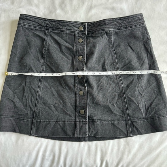 Madewell Button Front Mini Skirt - Picture 5 of 7